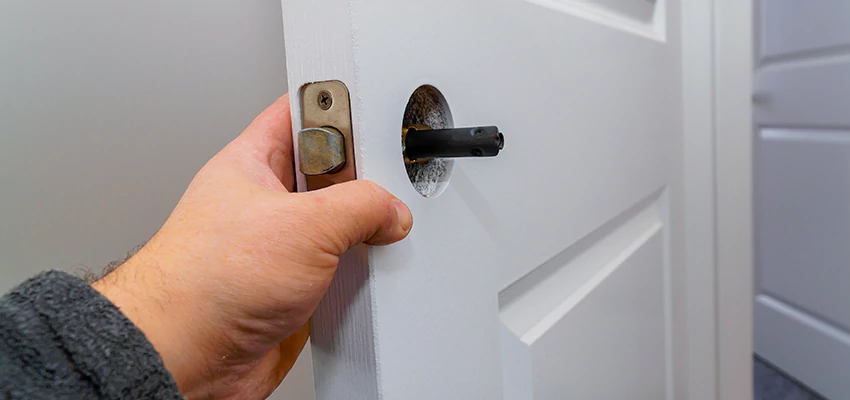 Nighttime Locksmith For Lock Repair in Poway, CA